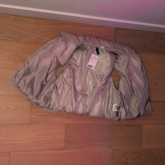 H&M Puffer Jacket - Picture 3 of 4